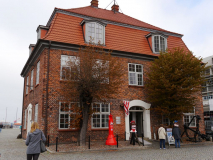 p1090742