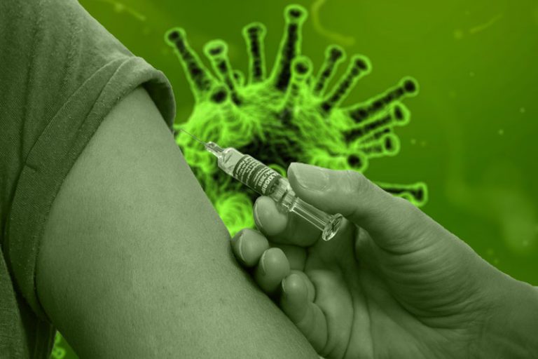 Gesundheitsminister Heiner Garg erinnert: Impfstatus prüfen, erste und zweite Auffrischimpfung wahrnehmen!