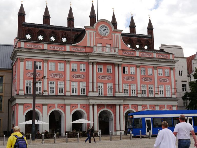 Fotos: Mit dem Schiff von Travemünde nach Rostock