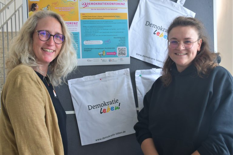 Jetzt anmelden: 2. kreisweite Demokratiekonferenz: Kinder und Jugendliche vermitteln ihre Botschaft